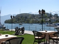 Auf der Terrasse vom Restaurant Seegarten Marina / Spiez