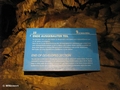 Ende der Höhle, der Rückweg verläuft teilweise durch den Westgang