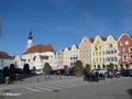 Oberer Stadtplatz mit der Stadtpfarrkirche