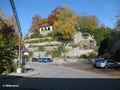 Hessen-Rainer-Platz mit dem Kriegsmahnmal