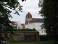 Marienkirche mit (vorne) Pommersches Landesmuseum