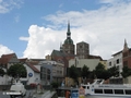 Kirche St. Nikolai vom Fährkanal/An der Fährbrücke aus