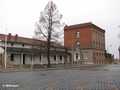 Links die Neue Hauptwache von 1823 und dahinter die Militärarrestanstalt von 1914