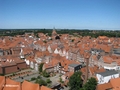 Zentrum 'Am Sande', hinten die St. Michaeliskirche