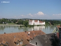 Schloss Neuhaus (jetzt Maria-Ward Realschule Neuhaus) von Schärding aus