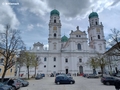 Dom St. Stephan / Domplatz