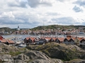 Blick von Bockholmen über Södrahamn auf Skärhamn