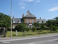 Das ehemalige Bahnhofsgebäude von Rønne Havnen