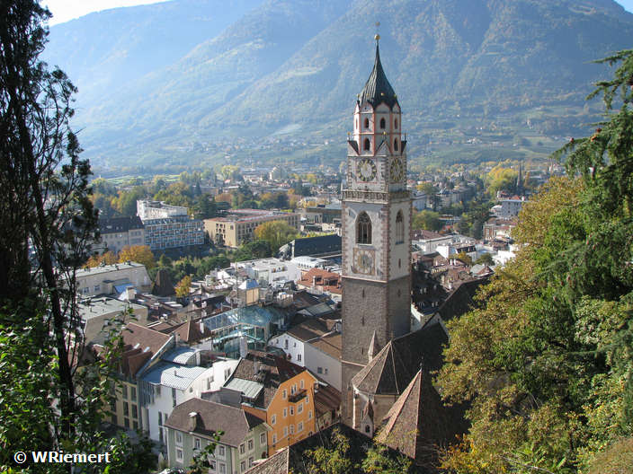 Zur Bildgalerie Meran bitte hier klicken Pfarrkirche Meran