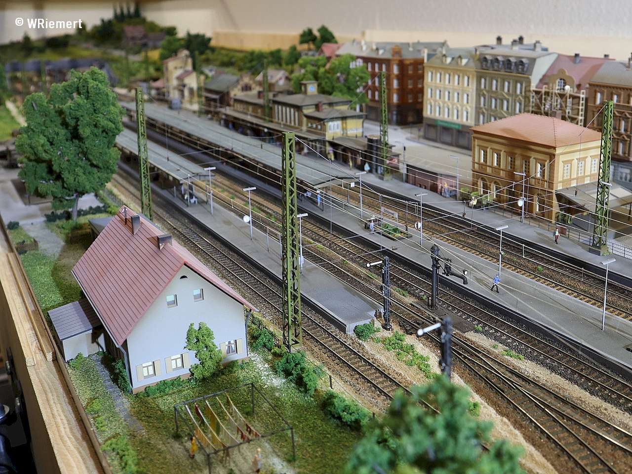 Bf Schönried (rechte Seite), Masten NDetail - 01_IMG_9858